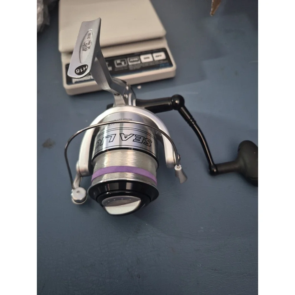 Bass Pro Shop Sea Lion Fishing Reel Spinning Reel